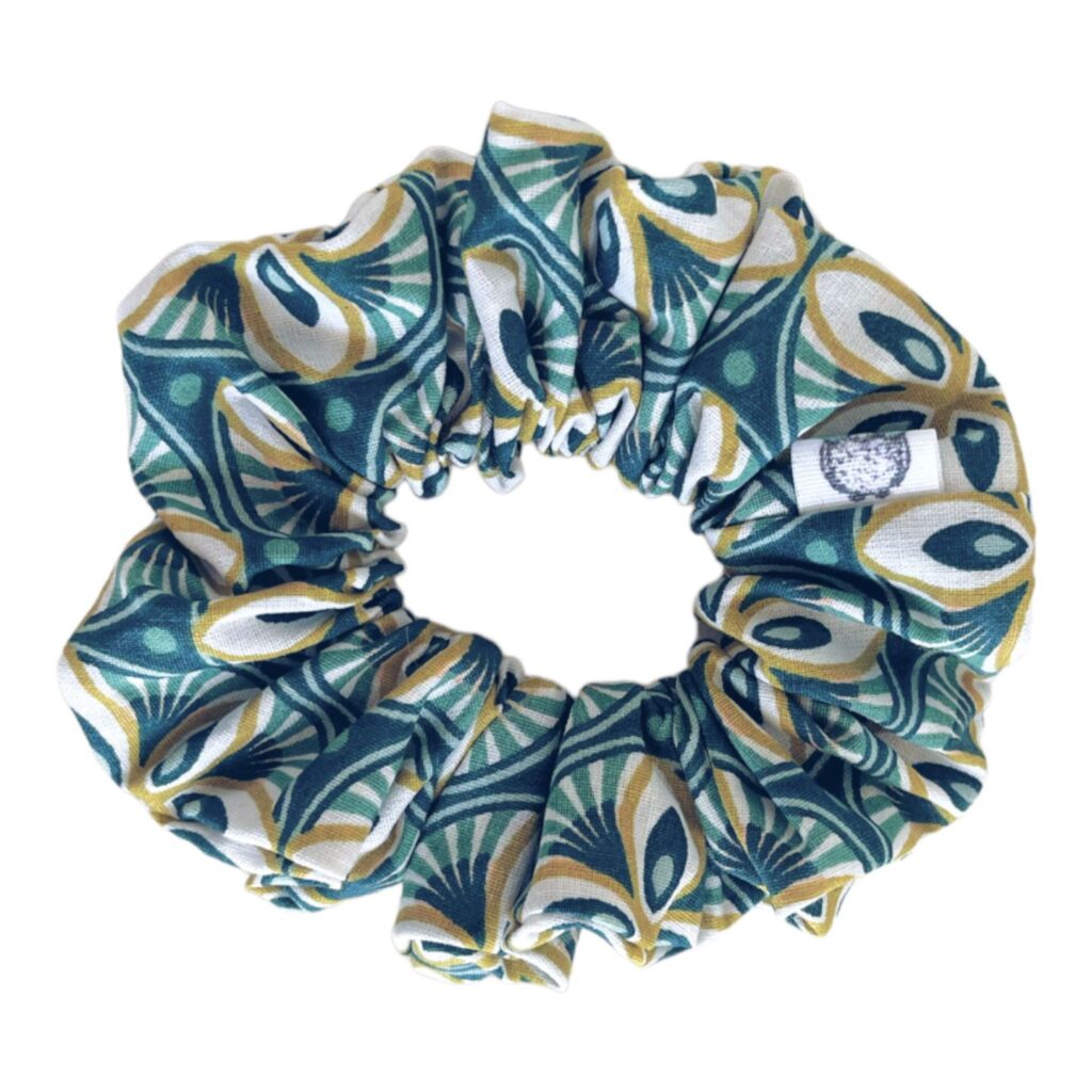 Peacock Vibes – Βαμβακερό Χειροποίητο Scrunchie