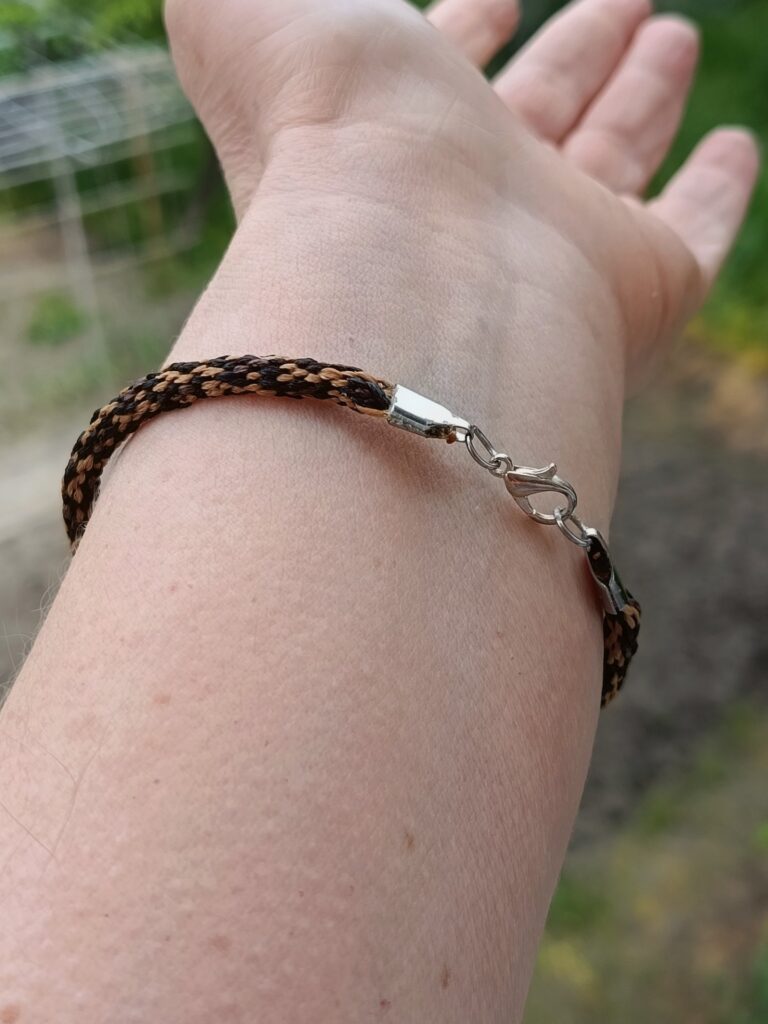 Χειροποίητο βραχιόλι macrame, leopard prints