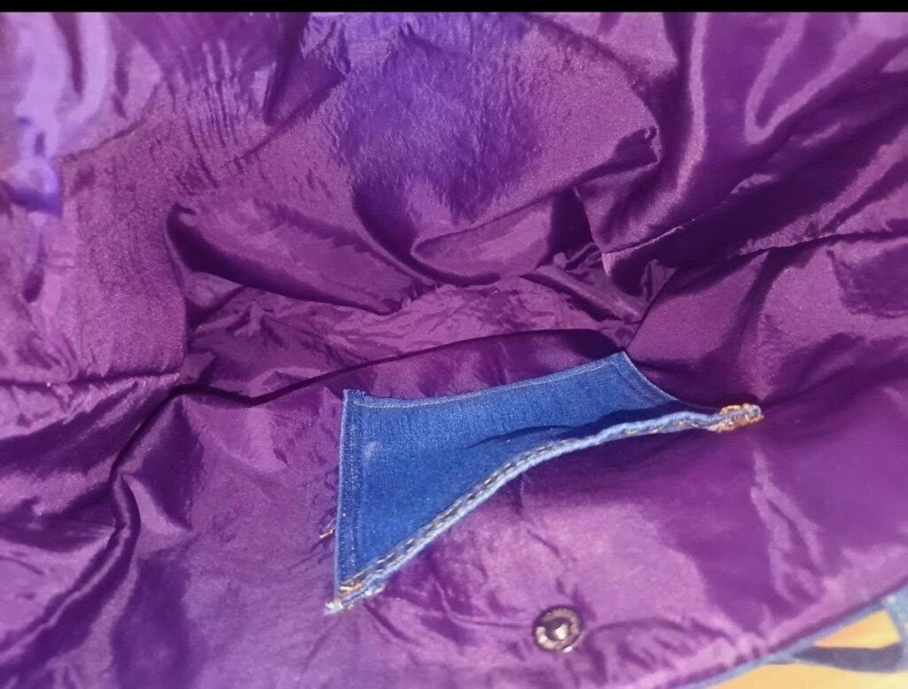 Upcycled Τζιν Τσάντα Ώμου «Kiki's Re-jeans»
