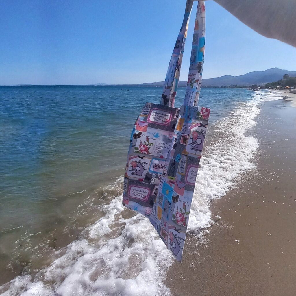 Olivia Tote τσάντα Εμπριμέ
