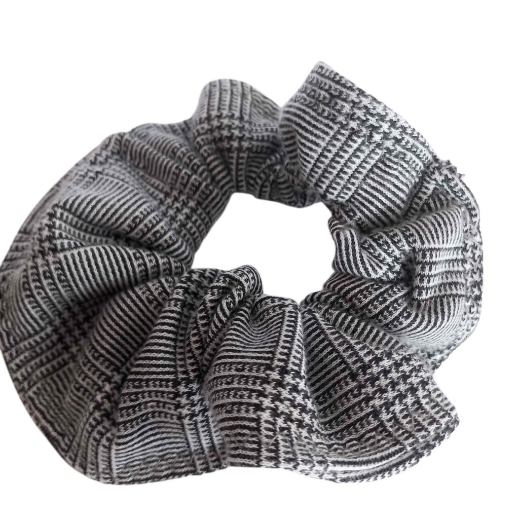 Scrunchie καρό γκρι