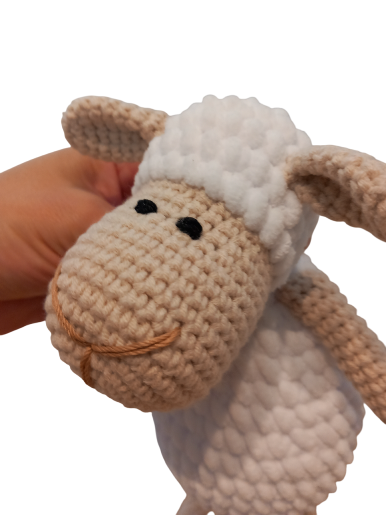 Amigurumi προβατάκι