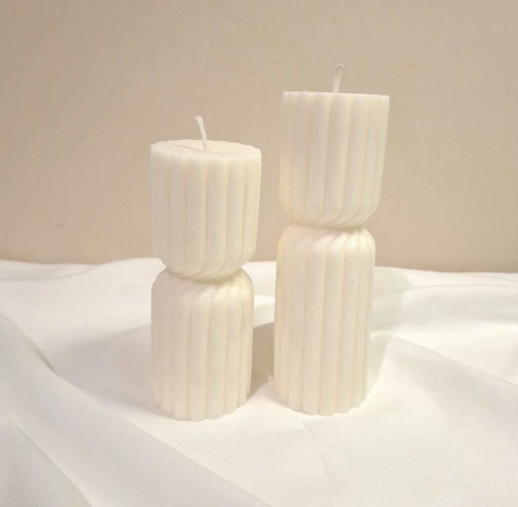 "Swirl Pillar Small"