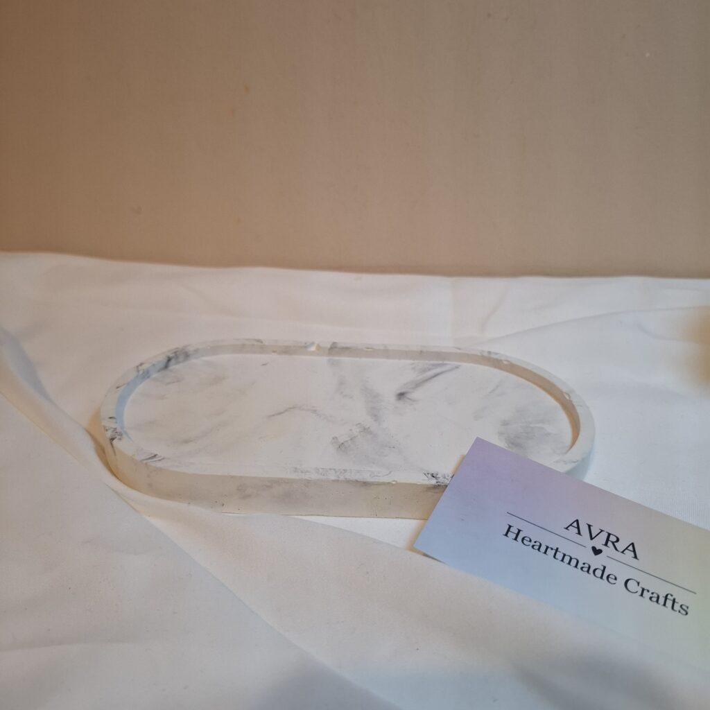 "Oval Tray"