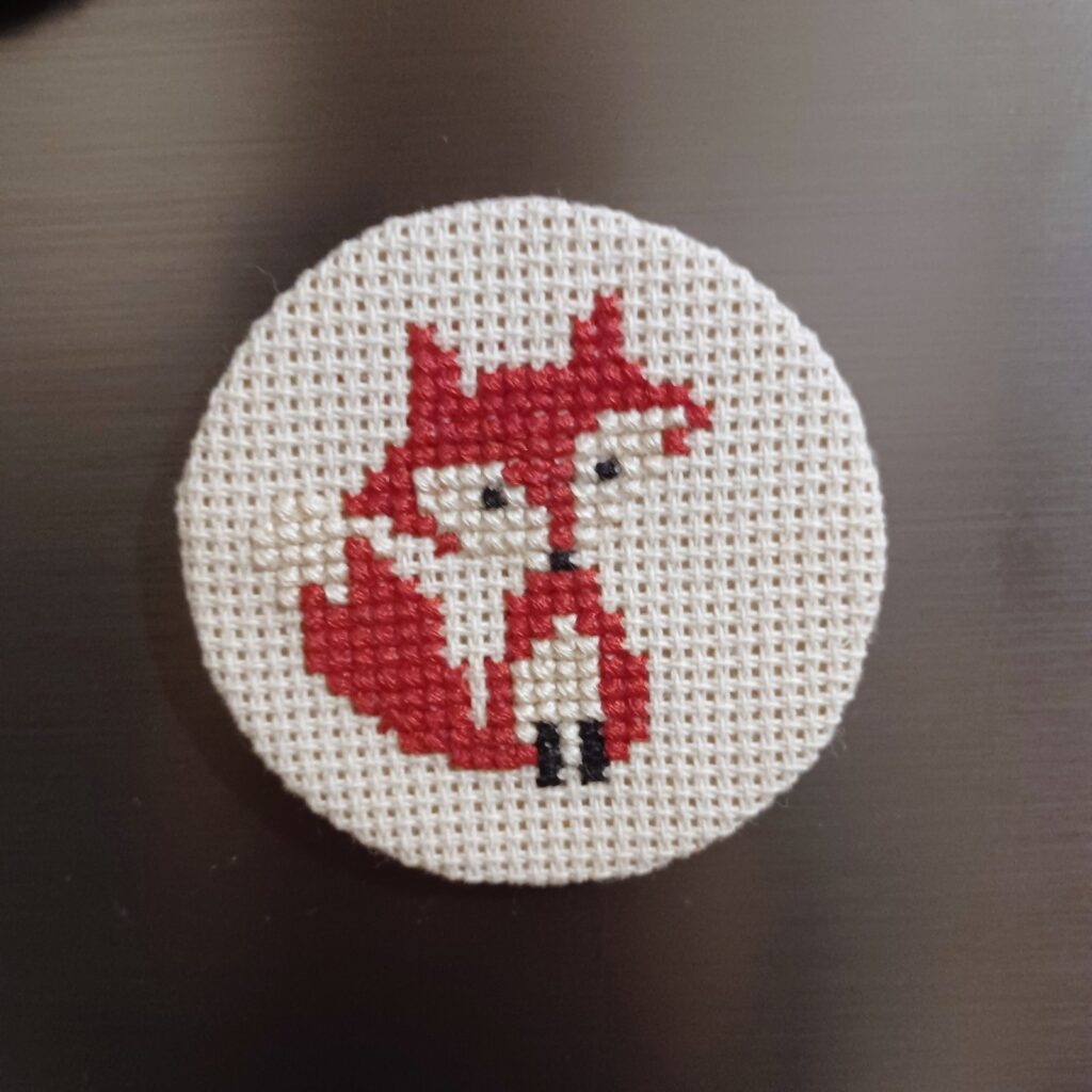 Fridge magnet fox