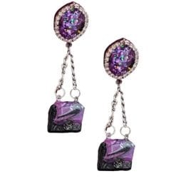 Χειροποίητα Σκουλαρίκια -earring bag- από πολυμερή πηλό,επικαλυμμένα με υγρό γυαλί και κούμπωμα καρφάκι ατσαλινο με στρας