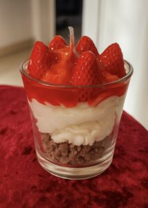 Cheesecake Candle – Αρωματικό Χειροποίητο Κερί