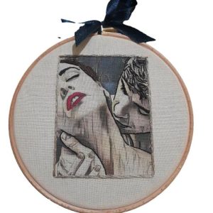 Κέντημα σε τελάρο “Under spell”