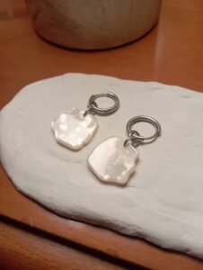 Coral hoops