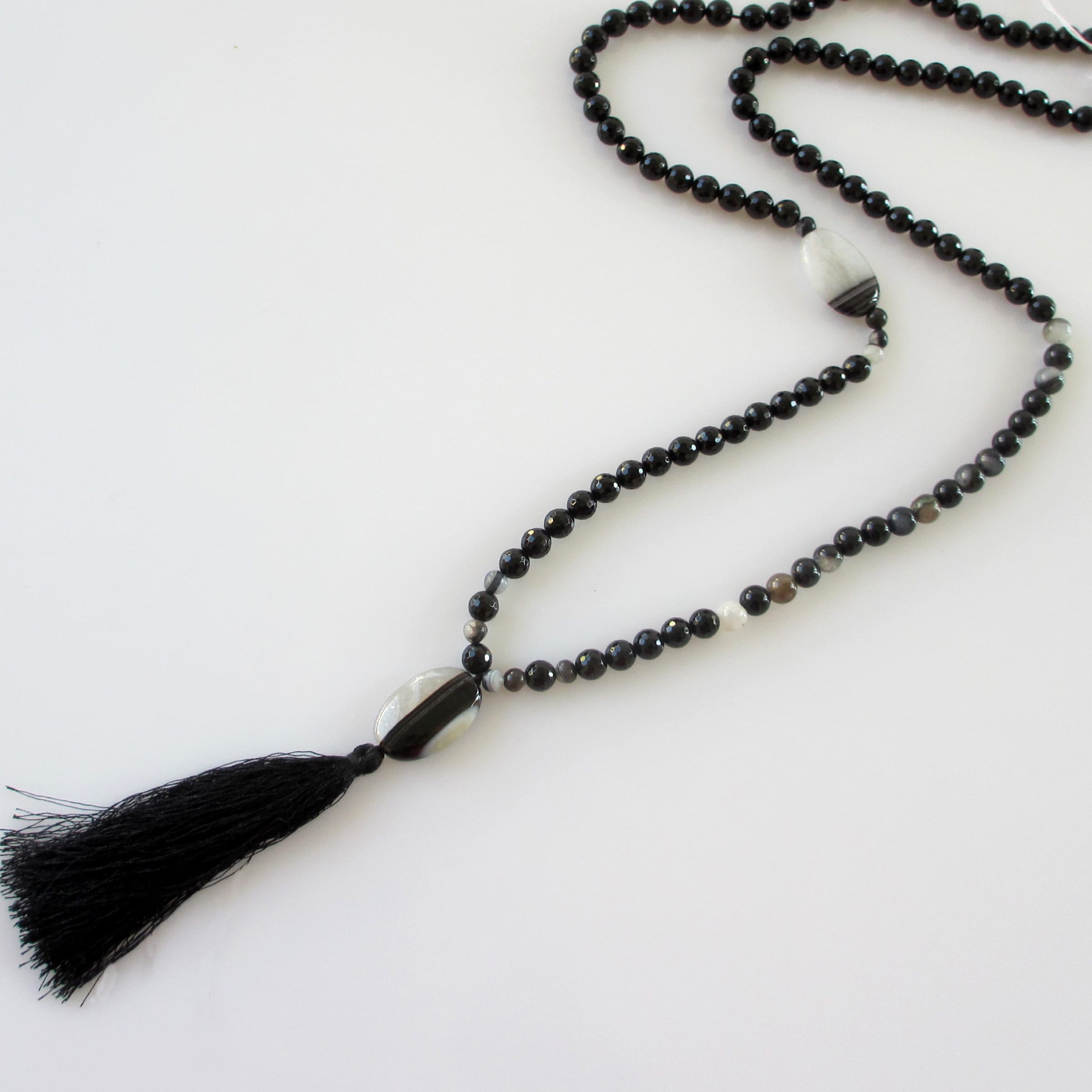 Μακρύ κολιέ - Black agate diamond cut