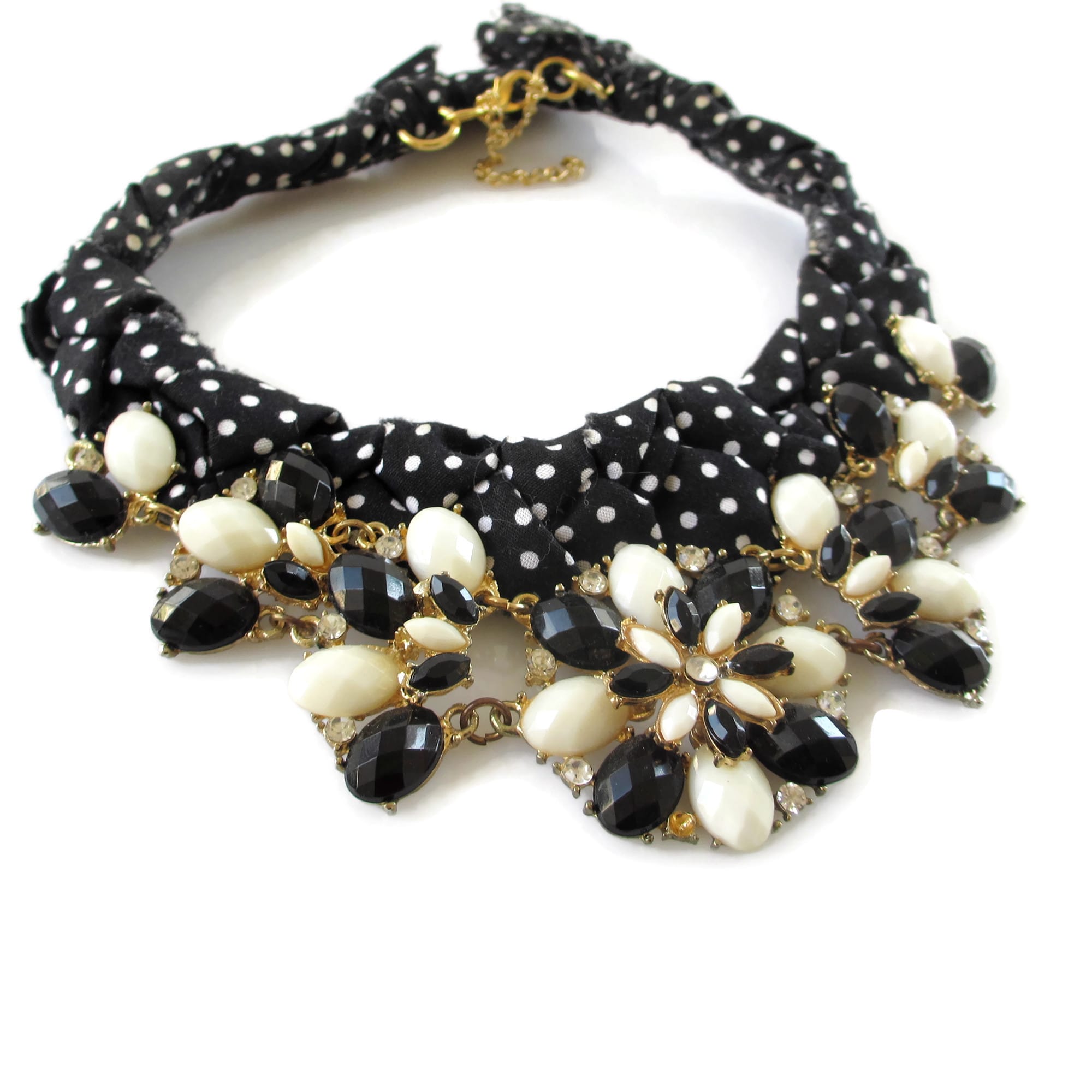 Χειροποίητο κολιέ statement black and white polka dots