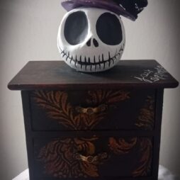 Μπιζουτιερα χειροποίητη nightmare before Christmas