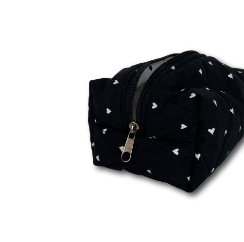 Black-white hearts mini beauty bag