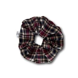Red-black tartan scrunchie