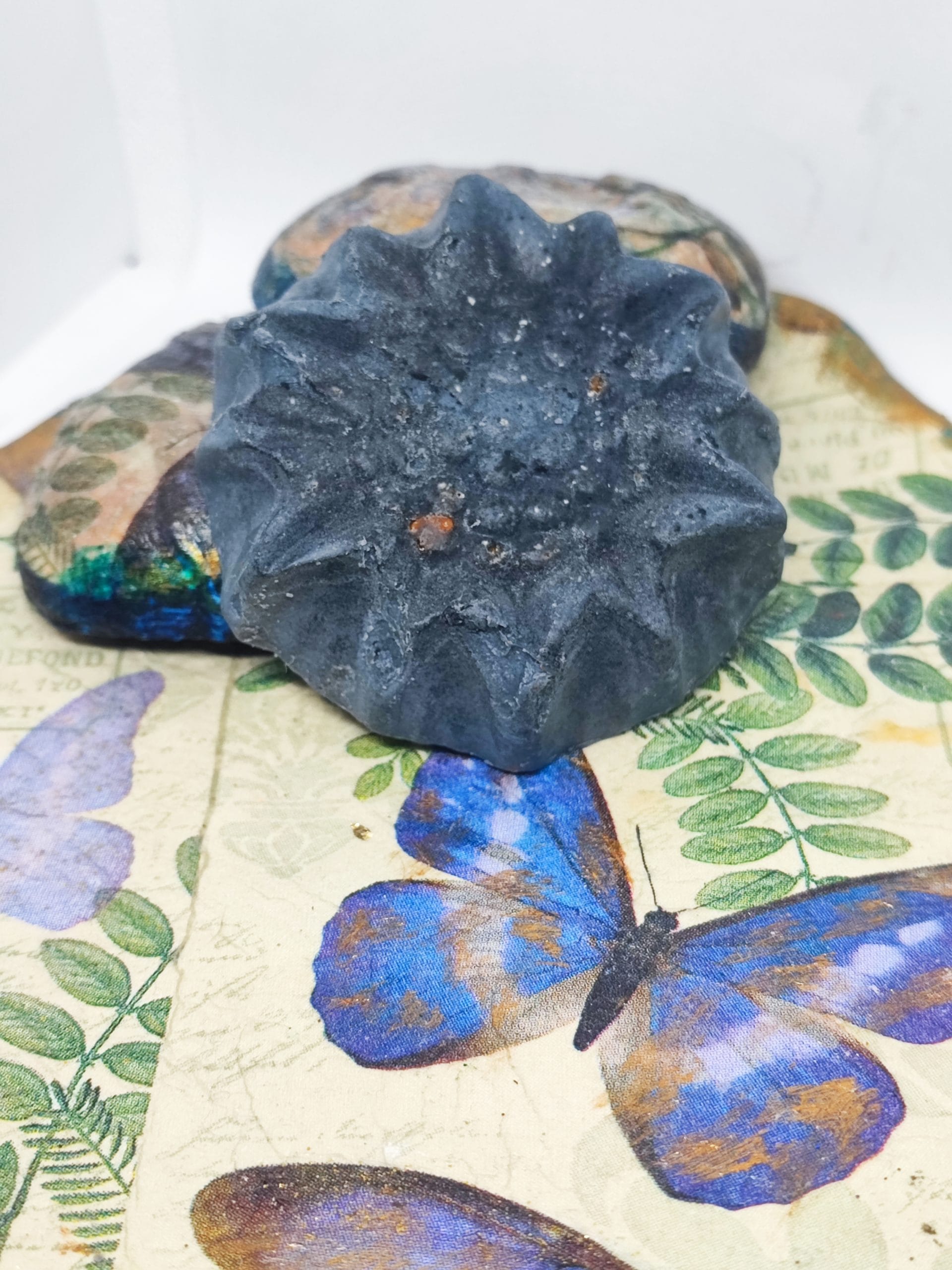 Shampoo bar για λιπαρά μαλλιά με ενεργό άνθρακα, χυμό αλόης και τζίντζερ 50γρ