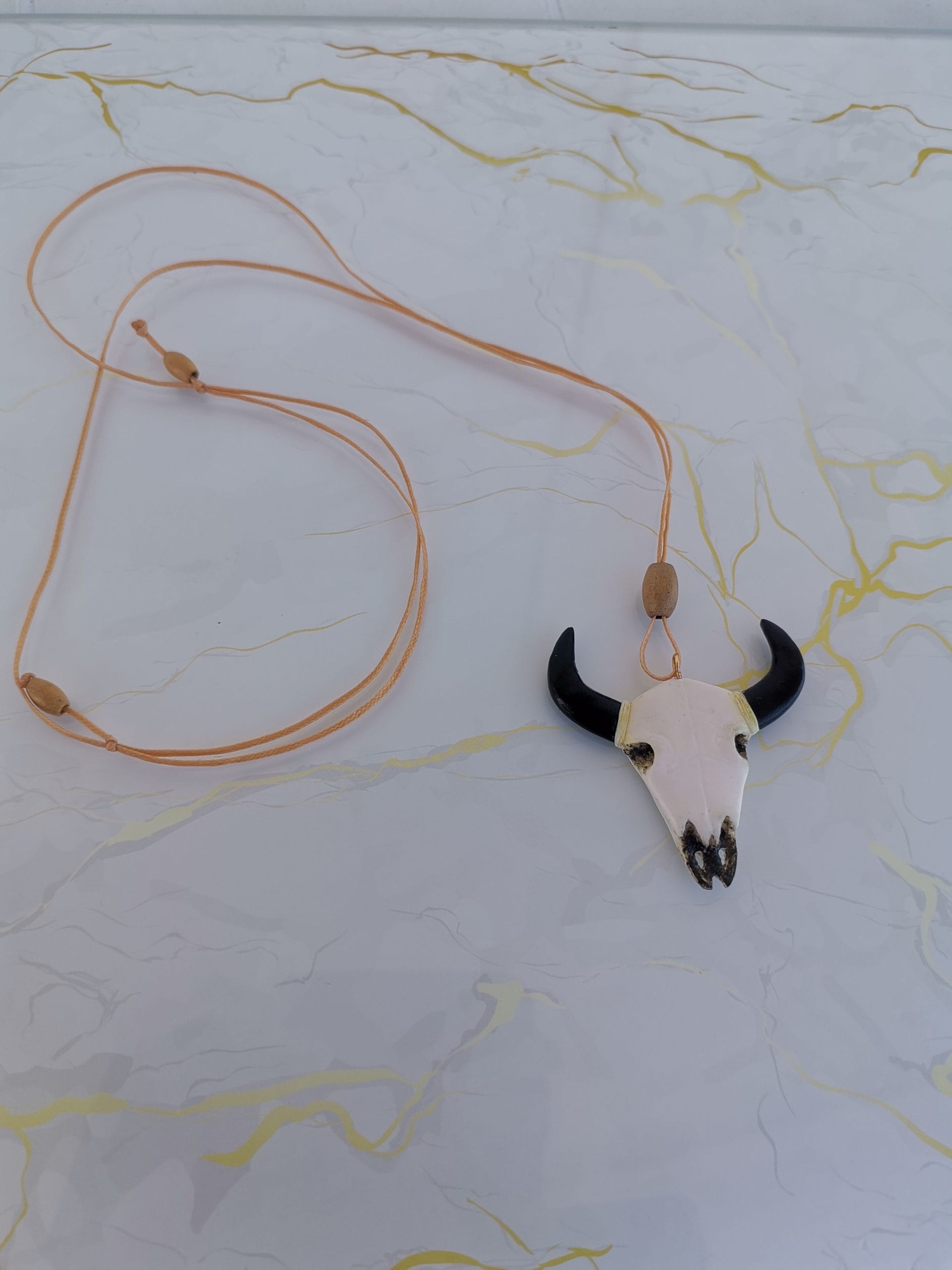 Handmade κολιέ "taurus" μαύρο - άσπρο