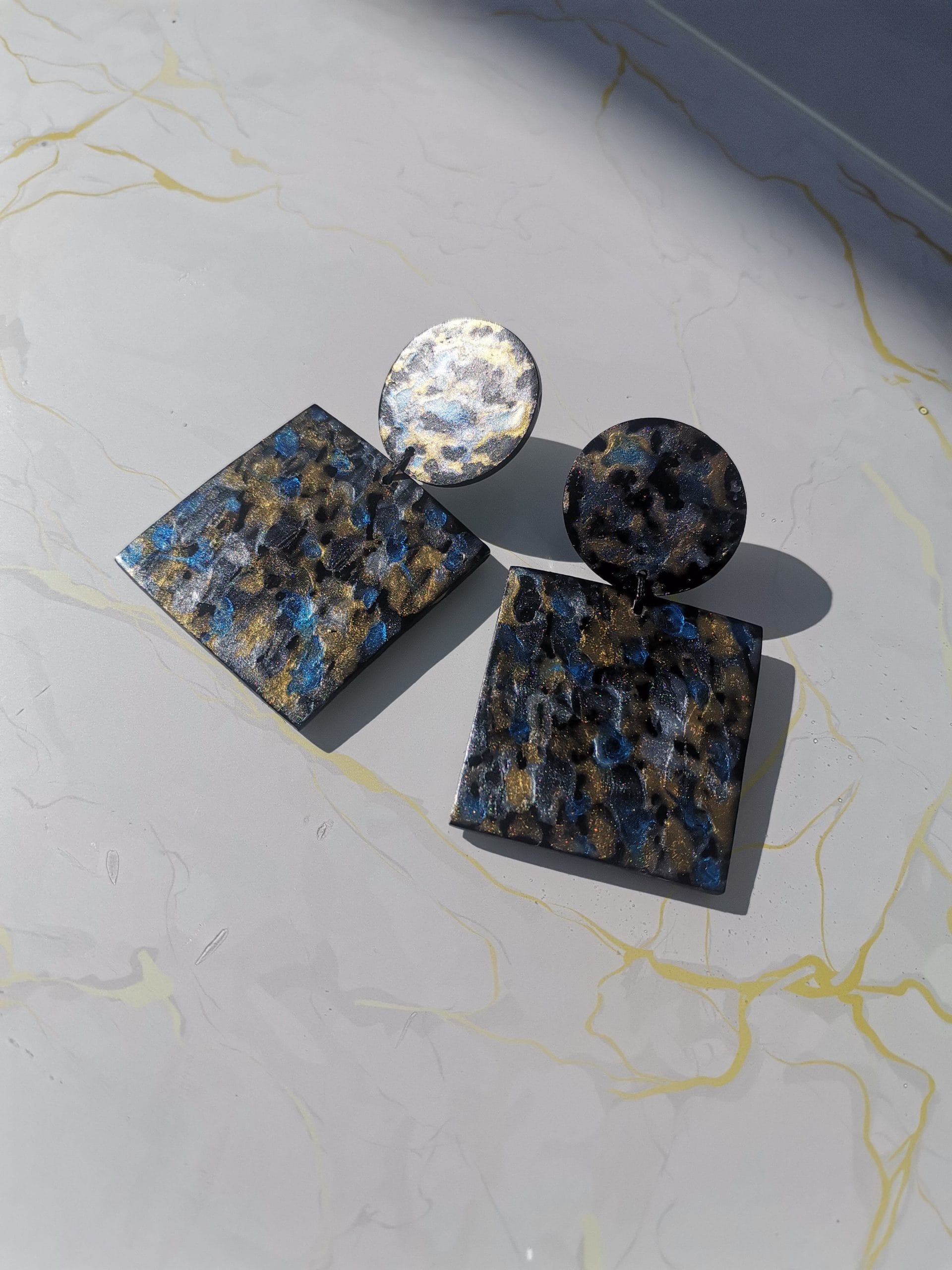 Handmade σκουλαρίκια “squares” μαύρο, ασημί, χρυσό, μπλε