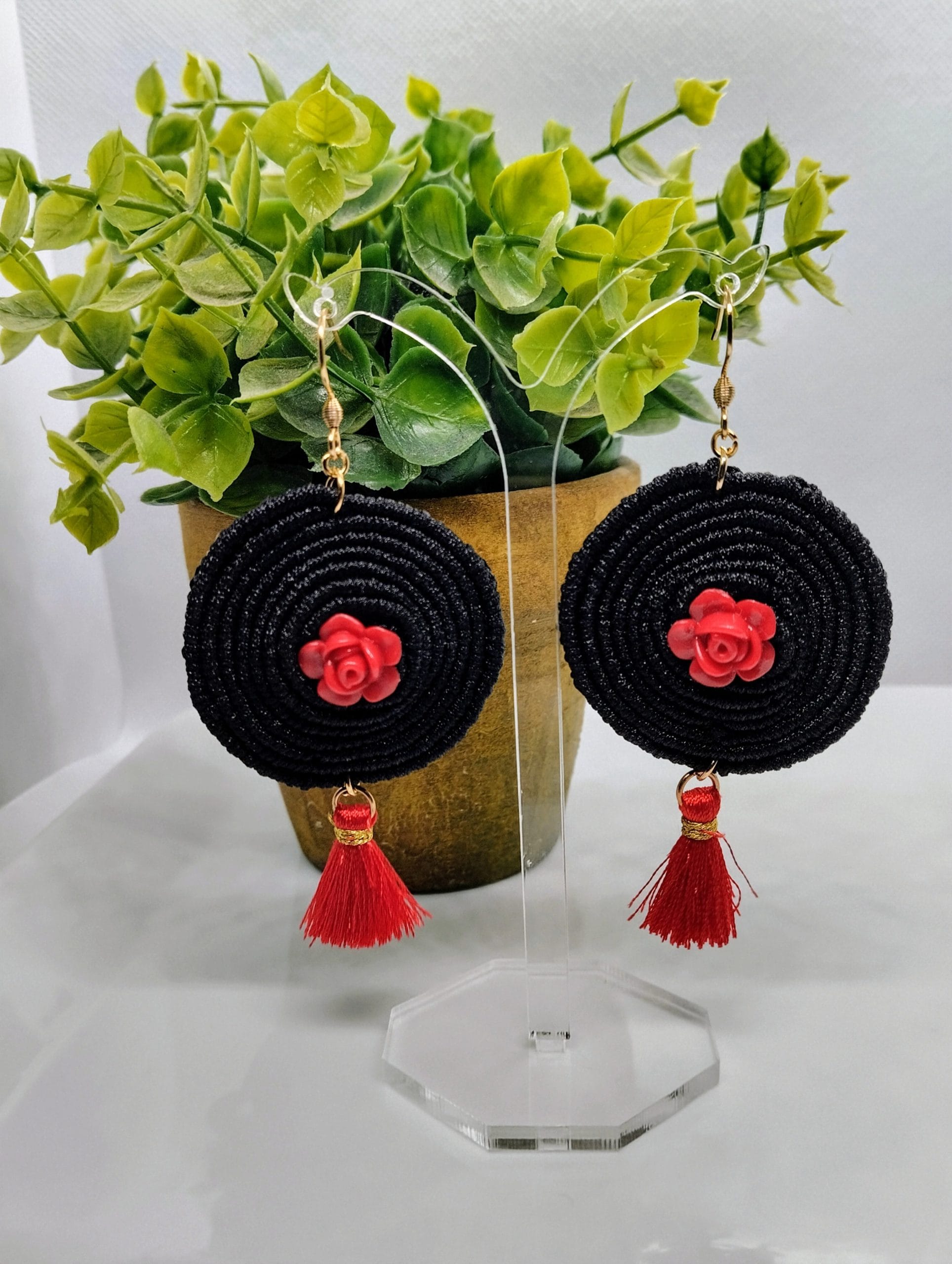 Σκουλαρίκια macrame spiral
