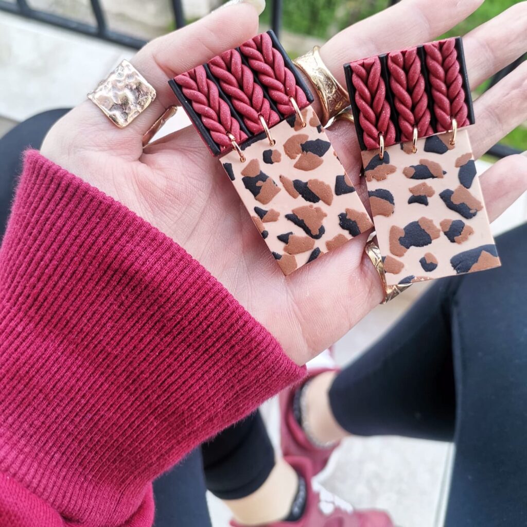 Χειροποίητα σκουλαρίκια "woolen leopard", Μπορντό, μαύρο, λεοπαρ