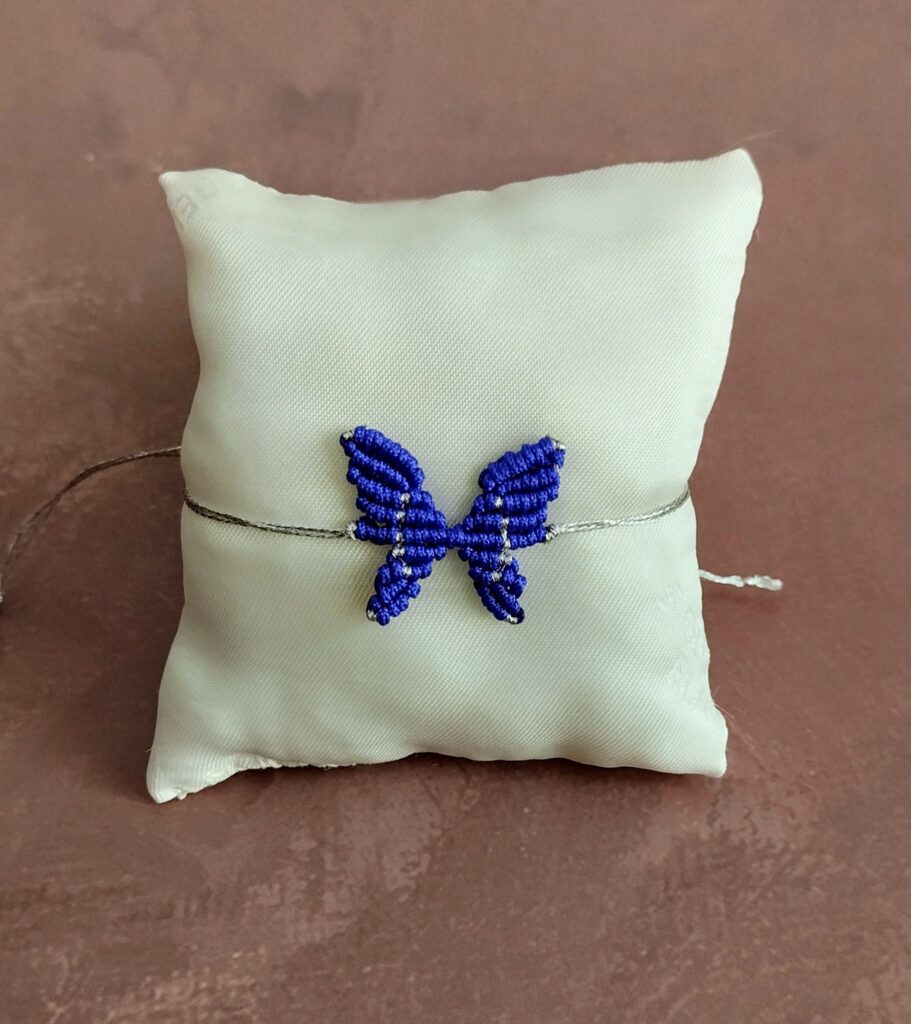 Βραχιόλι χεριού πεταλούδα macrame