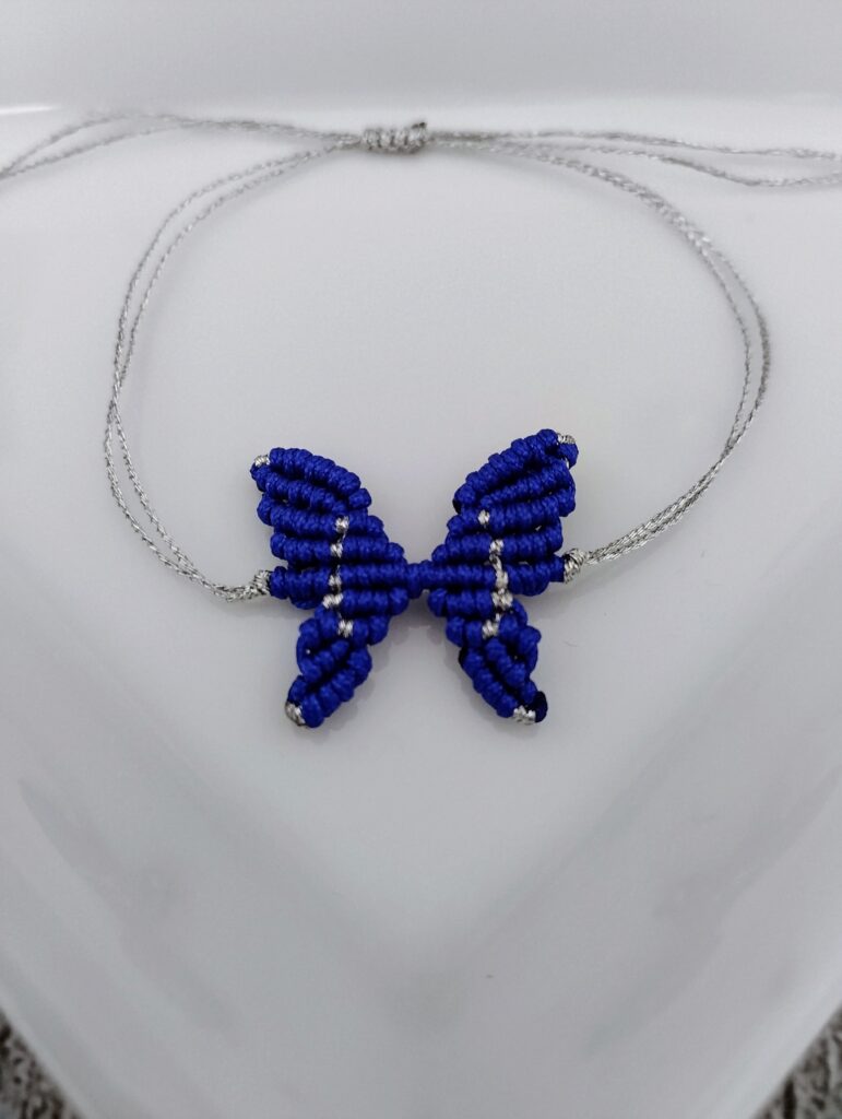 Βραχιόλι χεριού πεταλούδα macrame
