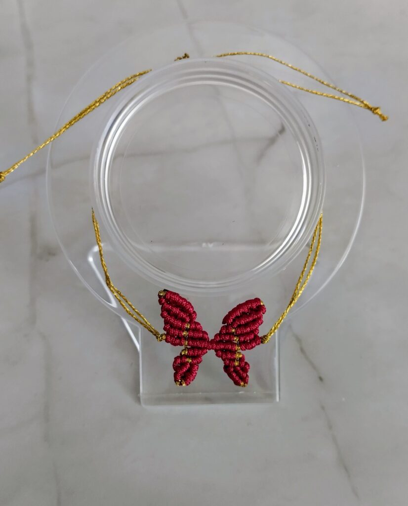 Βραχιόλι χεριού boho macrame πεταλούδα