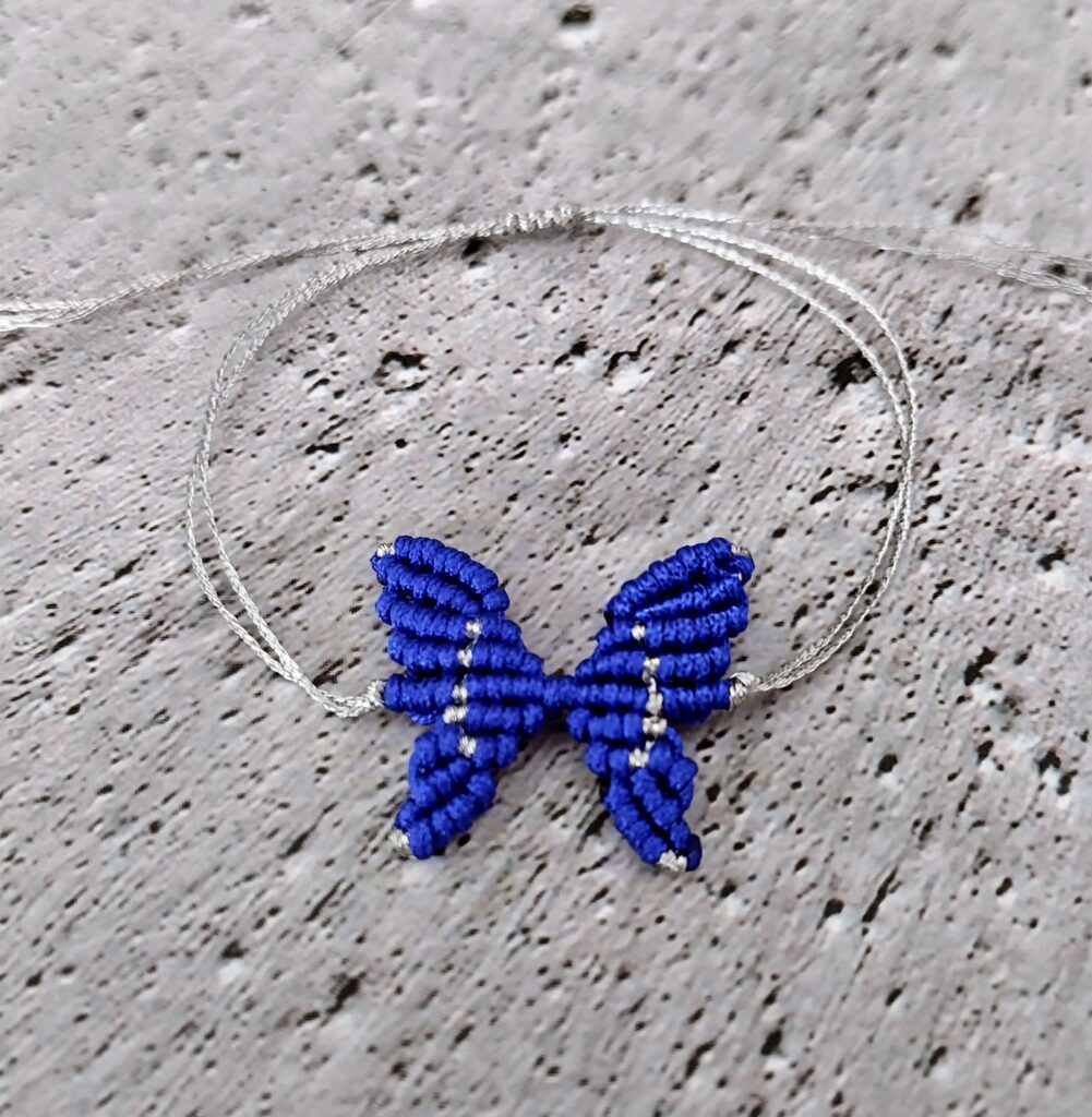 Βραχιόλι χεριού πεταλούδα macrame