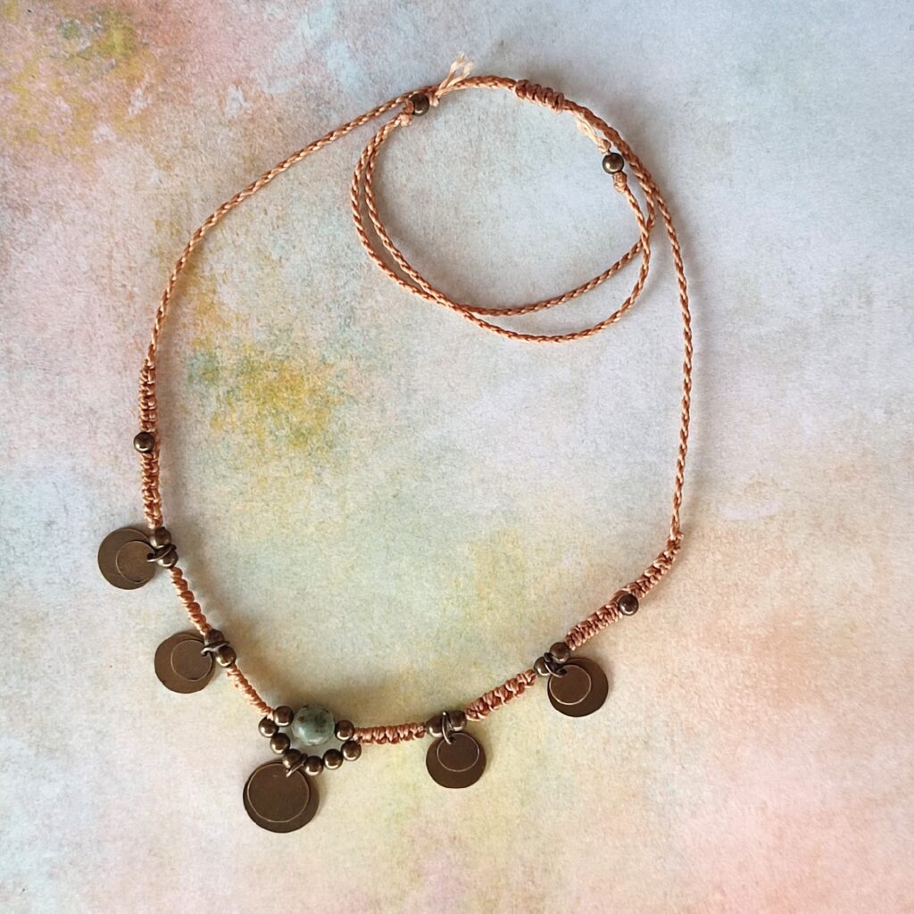 Κολιέ τσόκερ boho μακραμέ