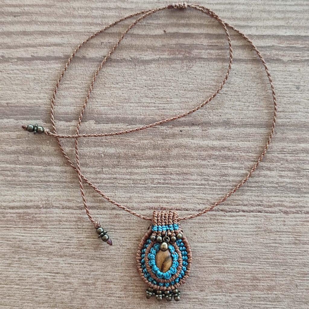 Κολιέ boho μακραμέ