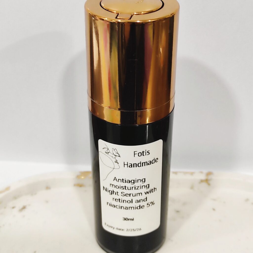 Antiaging moisturizing Night Serum with retinol and niacinamide 5%