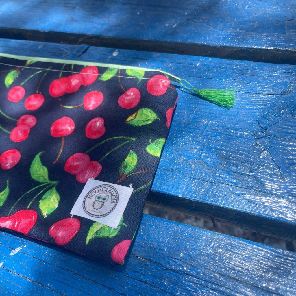 Χειροποίητο βαμβακερό νεσεσέρ Cherries Overload