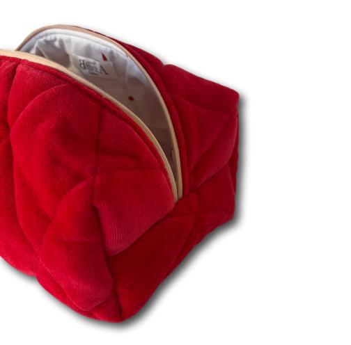 Red velvet-hearts beauty bag