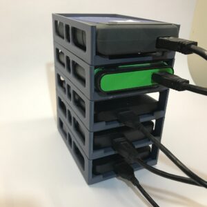 Stackable 3D Printed Βάση οργάνωσης σκληρών δίσκων