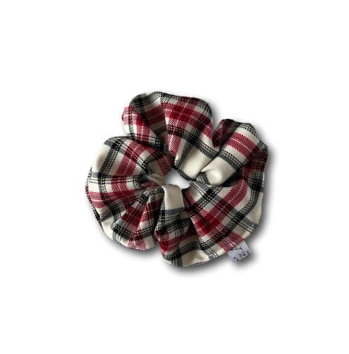 Ecru-red tartan scrunchie