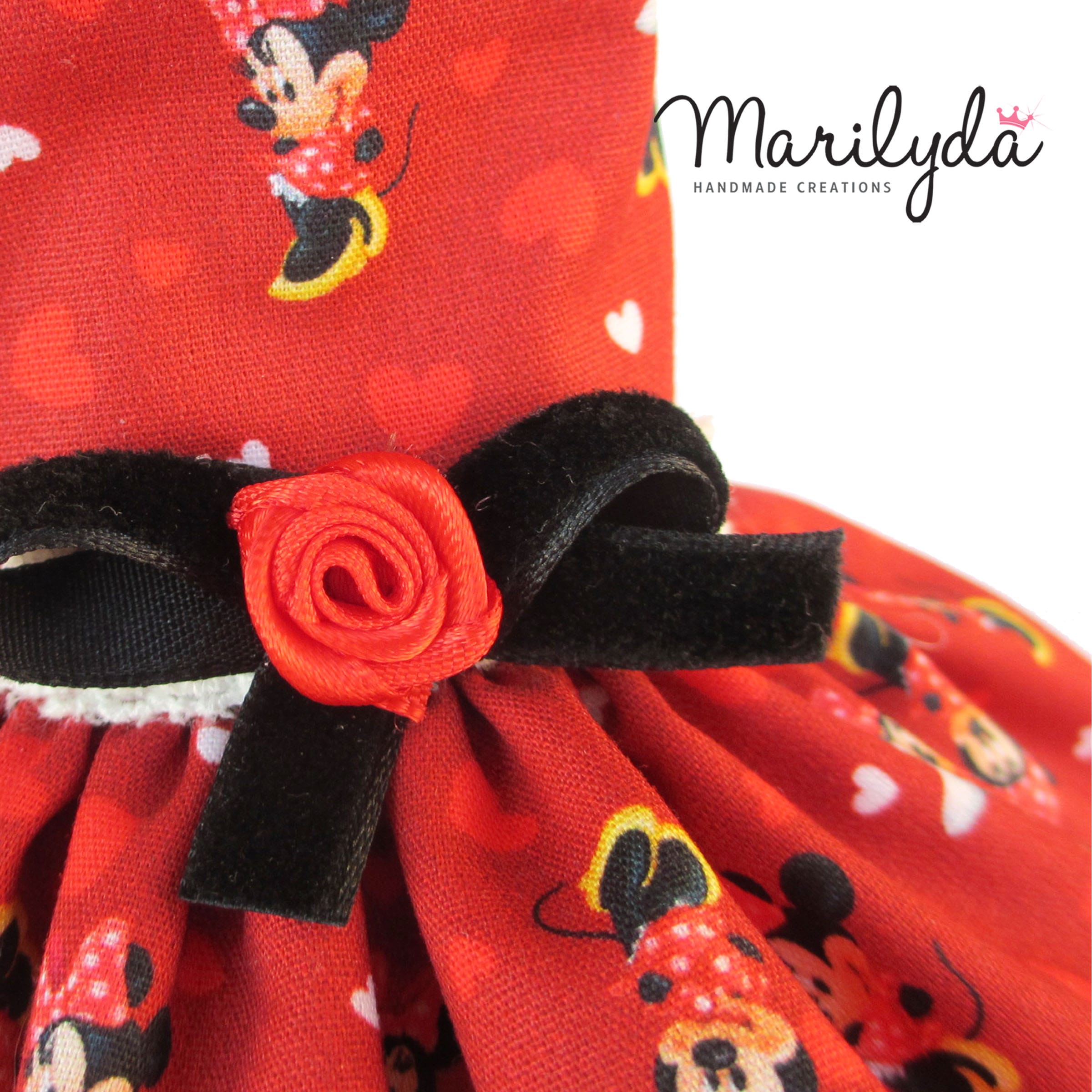 Λαμπάδα με φόρεμα "Minnie"