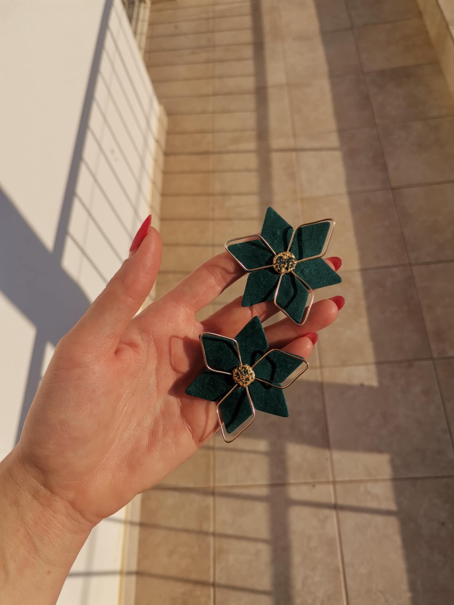 Handmade σκουλαρίκια "starshine" πετρόλ με εφέ χρυσόσκονης