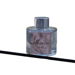 melomakarono reed diffuser
