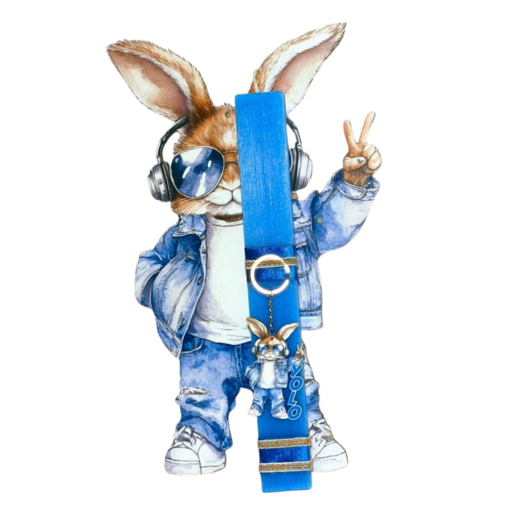 Πασχαλινή λαμπάδα με πλάτη YOLO - cool bunny