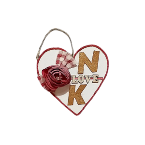 Κρεμαστή ξύλινη καρδιά ” LOVE ” με τα αρχικά σας