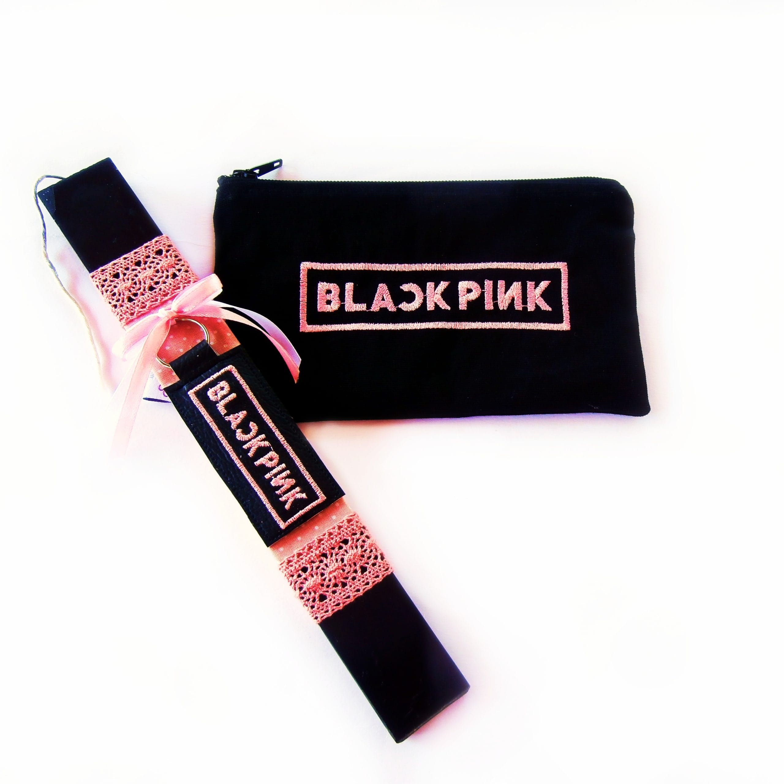 Λαμπάδα “blackpink” για κορίτσι με κασετίνα και μπρελόκ μαύρη