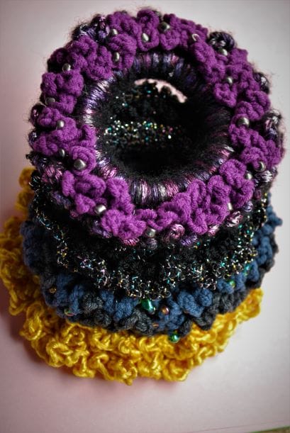 Χειροποίητο scrunchie για τα μαλλιά