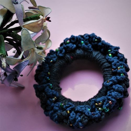 Χειροποίητο scrunchie για τα μαλλιά